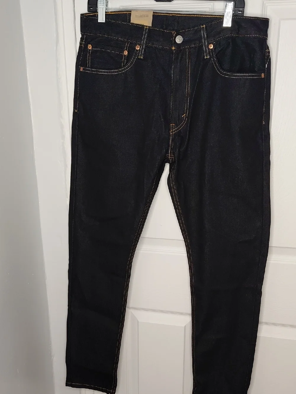 Levi's Slim Black Jeans with Contrast Stitching